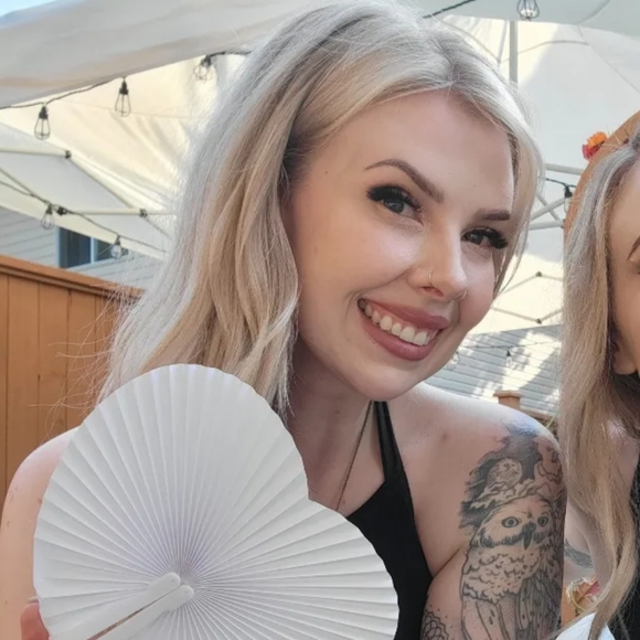 Meet your Posher, Katrina - Picture 1 of 1